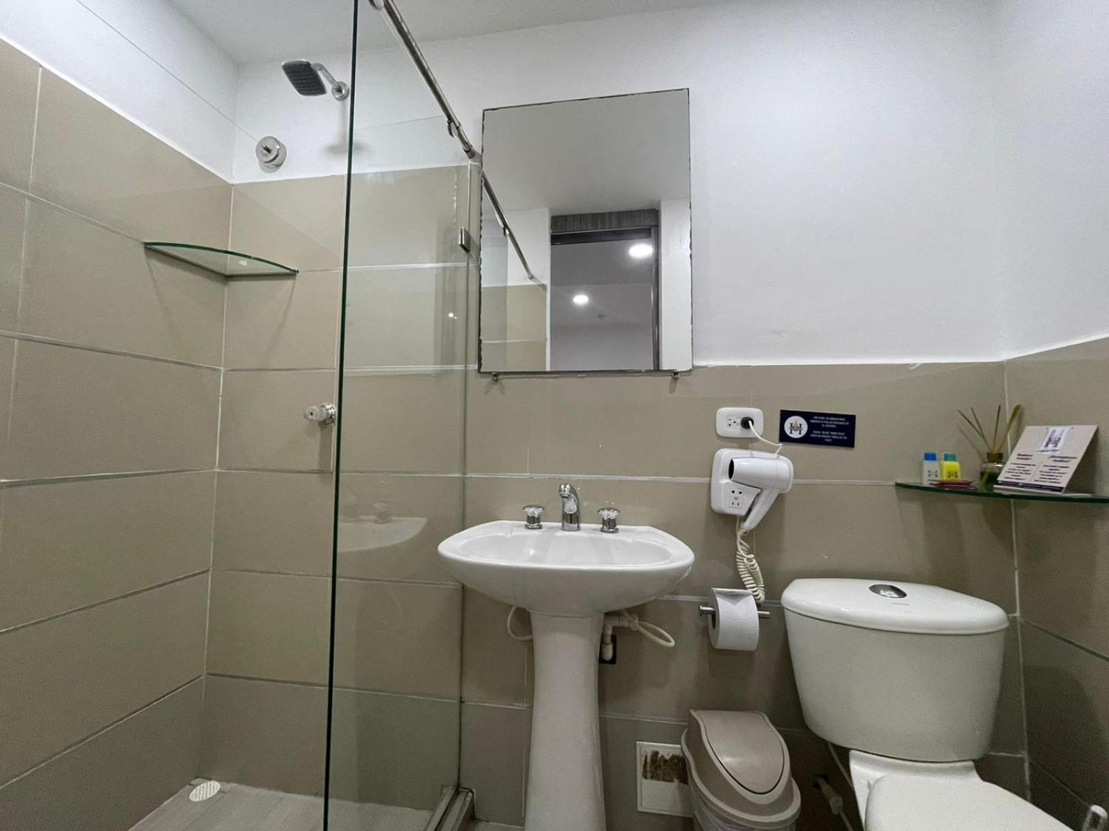 Hotel Hernandez Ctg Cartagena Exterior foto